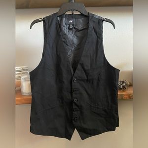 Men’s H&M Black Vest